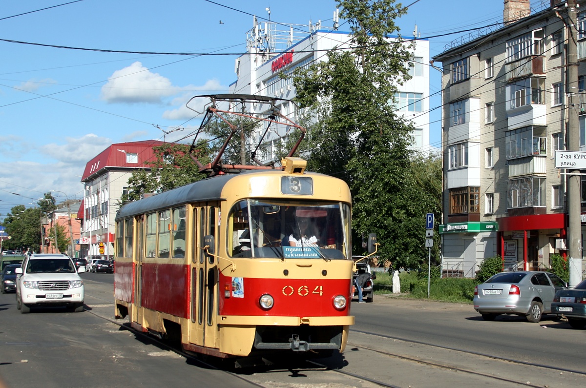 Tatra T3SU #064