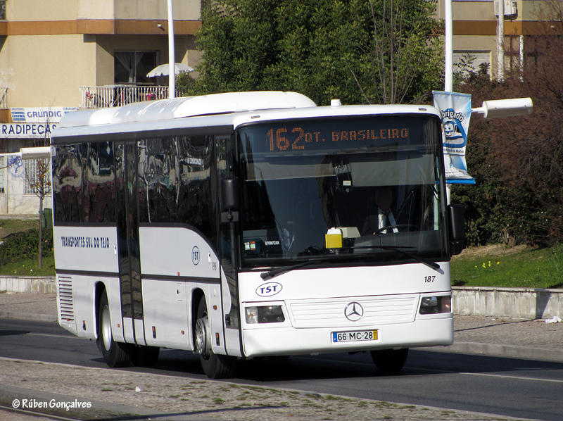 Mercedes-Benz O550 #187