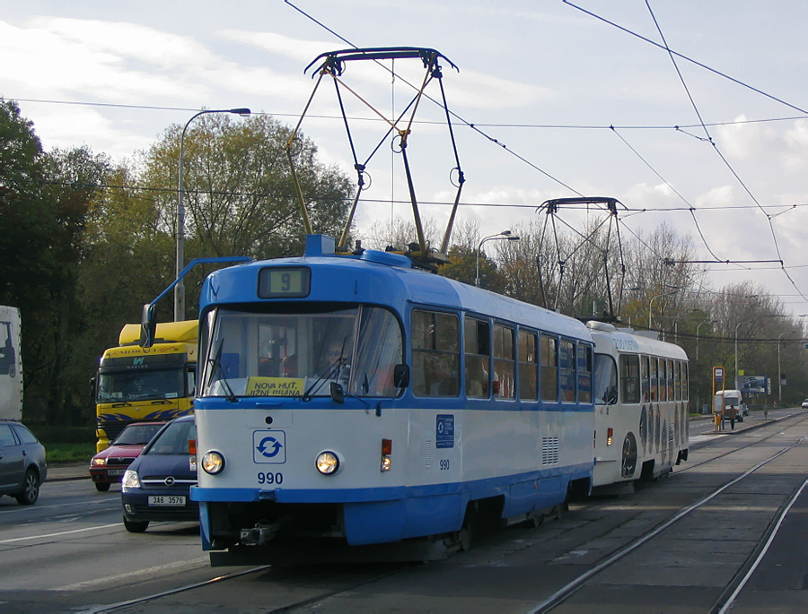 Tatra T3SUCS #990