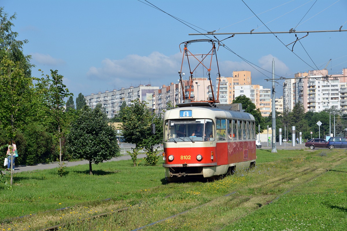 Tatra T3M #8102