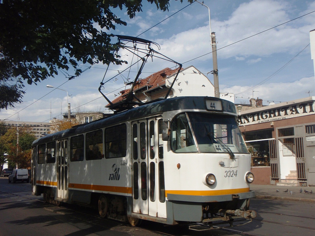 Tatra T4R #3324