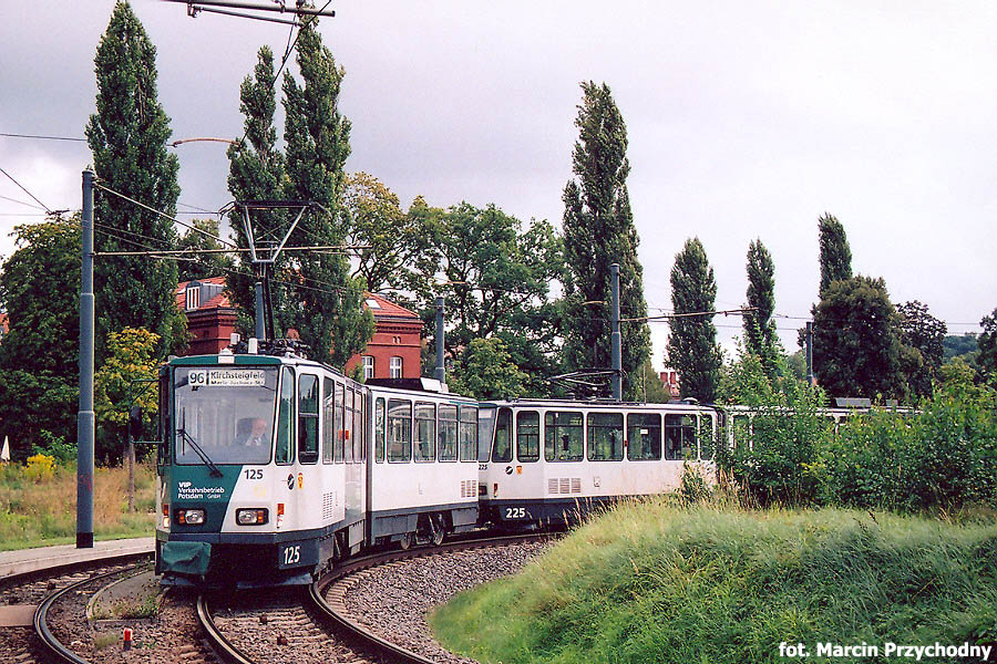 Tatra KT4DM #125