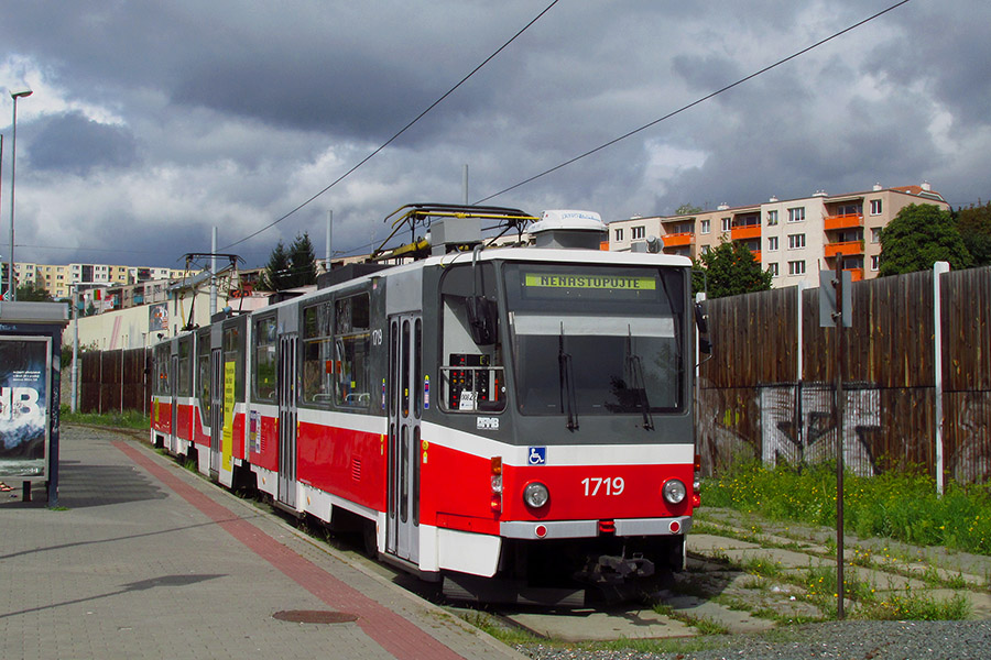 Tatra KT8D5 #1719