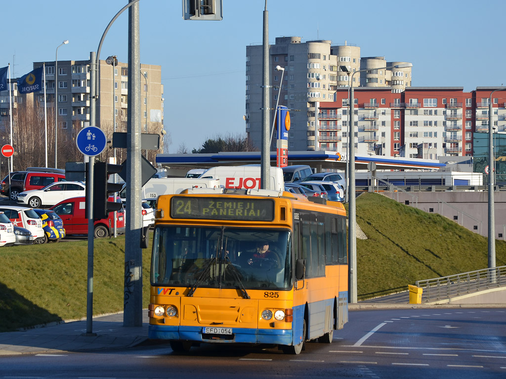 Volvo B10BLE-59 CNG / Säffle 2000 #825