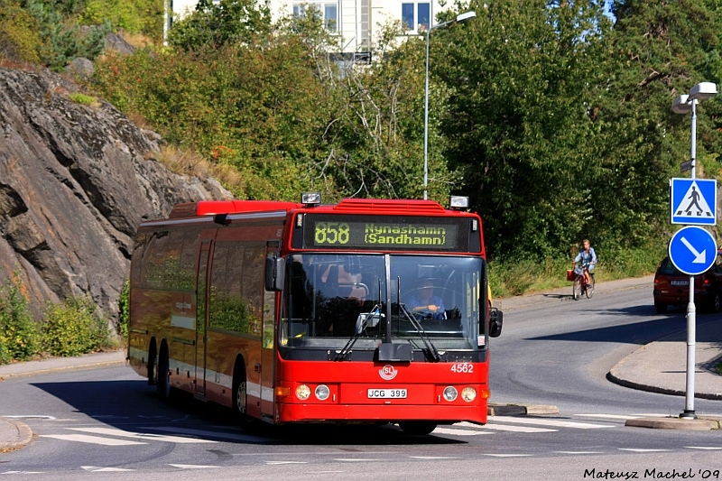Scania L94UB 6x2 / Lahti 402 #4562
