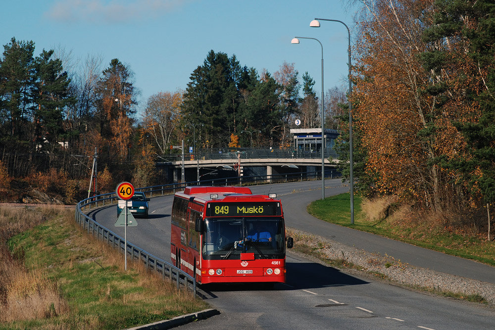 Scania L94UB 6x2 / Lahti 402 #4561